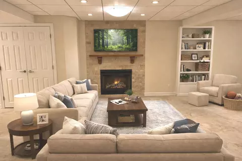 Living - 1742 Pebble Beach Dr, Hoffman Estates, IL 60169 photo 5 of 7