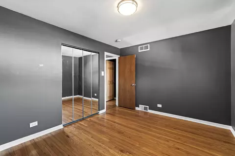 Bedroom - 1134 E 152nd St, Dolton, IL 60419 photo 1 of 6