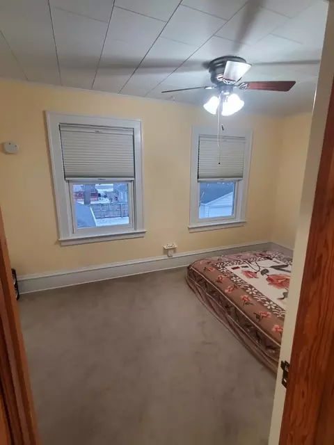 Bedroom - 457 Arlington Ave, Elgin, IL 60120 photo 1 of 3