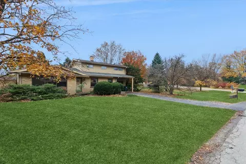 5440 S Edgewood Ave, La Grange Highlands, IL 60525