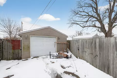 Other - 560 Beckman Dr, Kankakee, IL 60901 photo 7 of 8