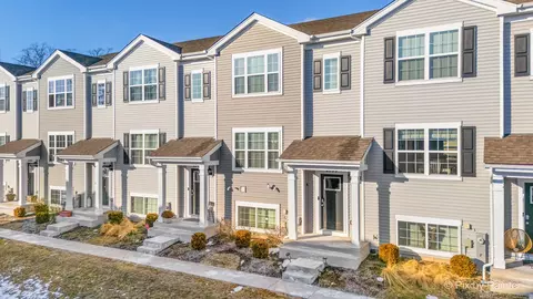 2544 Alison Ave, Pingree Grove, IL 60140