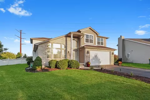 1514 Spring Oaks Dr, Joliet, IL 60431