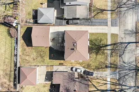 View/Area - 2302 Fulle St, Rolling Meadows, IL 60008 photo 6 of 10