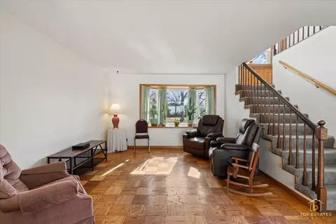 Living - 2302 Fulle St, Rolling Meadows, IL 60008 photo 2 of 2