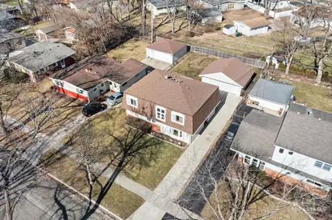 View/Area - 2302 Fulle St, Rolling Meadows, IL 60008 photo 2 of 10