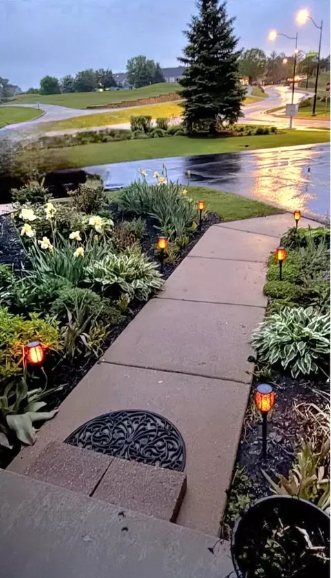 Exterior - 1033 Interloch Ct, Algonquin, IL 60102 photo 3 of 3