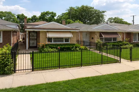 9355 S Halsted St, Chicago, IL 60620