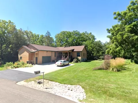 10915 Taft St, Richmond, IL 60071
