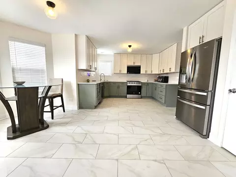 Kitchen - 5417 Christopher Dr, Oak Forest, IL 60452 photo 1 of 3