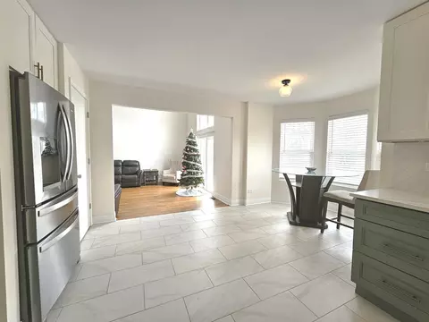 Kitchen - 5417 Christopher Dr, Oak Forest, IL 60452 photo 3 of 3