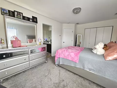 Bedroom - 5417 Christopher Dr, Oak Forest, IL 60452 photo 4 of 7