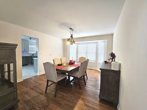Dining - 5417 Christopher Dr, Oak Forest, IL 60452 photo 2 of 3