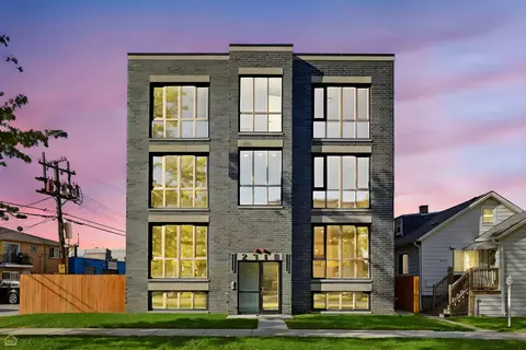 2718 Budd St, River Grove, IL 60171