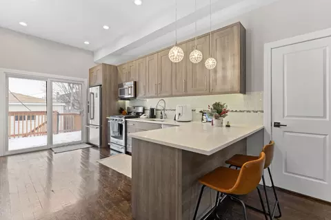 Kitchen - 4331 S Evans Ave, Chicago, IL 60653 photo 2 of 2