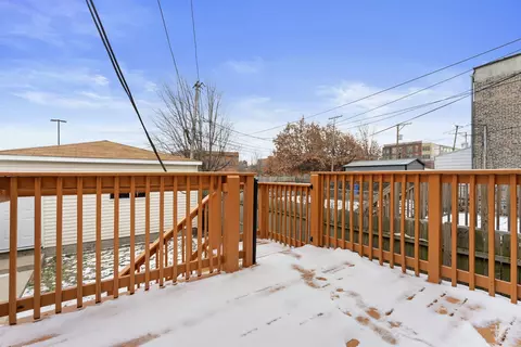 Exterior - 4331 S Evans Ave, Chicago, IL 60653 photo 3 of 4