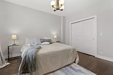 Bedroom - 4331 S Evans Ave, Chicago, IL 60653 photo 2 of 3