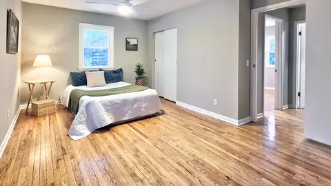 Bedroom - 1509 Pine St, Mchenry, IL 60050 photo 2 of 3