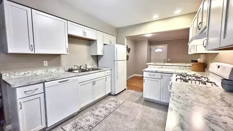 Kitchen - 1509 Pine St, Mchenry, IL 60050 photo 1 of 2