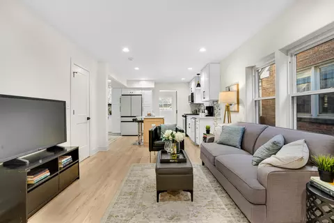 10141 S Artesian Ave, Chicago, IL 60655 photo 5