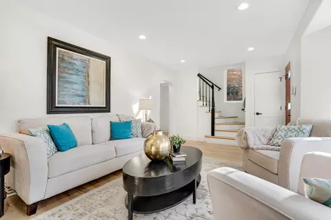 10141 S Artesian Ave, Chicago, IL 60655 photo 15