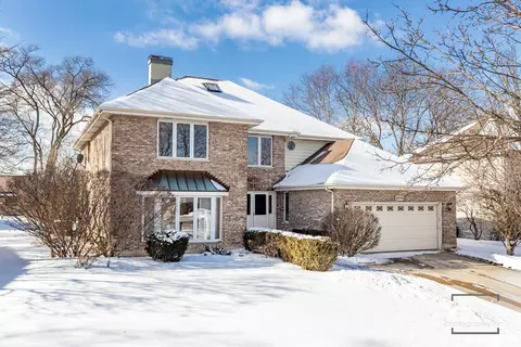 6576 Davane Ln, Downers Grove, IL 60516