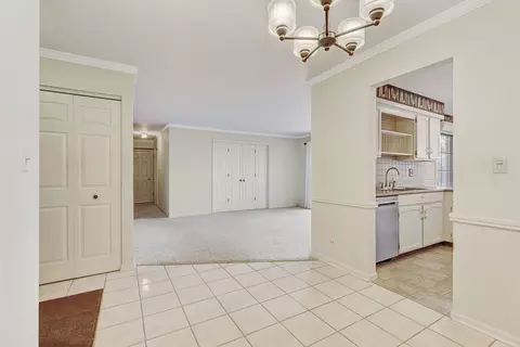 Other - Undisclosed, Wheaton, IL 60189 photo 1 of 5