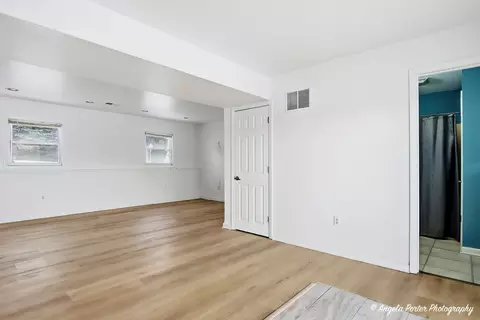 Living - 3601 Ellen Rd, Mchenry, IL 60050 photo 7 of 7
