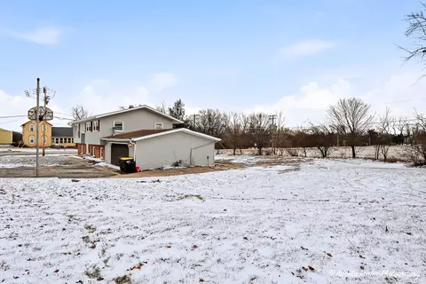 Exterior - 3601 Ellen Rd, Mchenry, IL 60050 photo 2 of 4