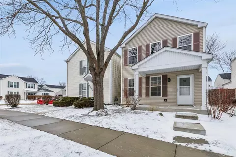 780 Symphony Dr #780, Aurora, IL 60504