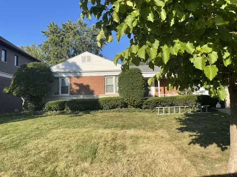 6826 N Kostner Ave, Lincolnwood, IL 60712