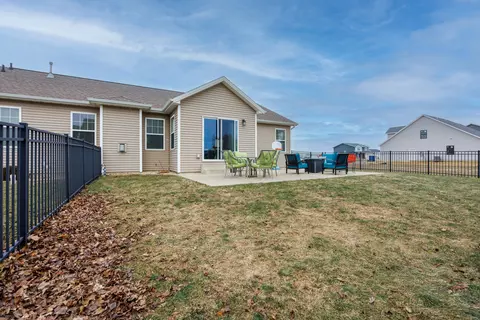 407 Bobwhite Way, Normal, IL 61761 photo 40