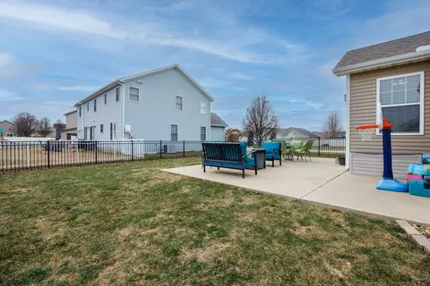 407 Bobwhite Way, Normal, IL 61761 photo 43