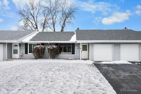 2315 Buttercup Ln, Crest Hill, IL 60403