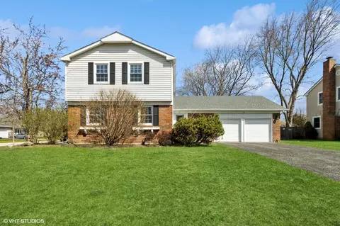 12 Cloverdale Ct, Buffalo Grove, IL 60089