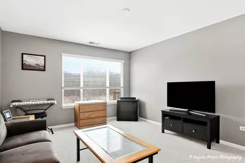 Living - 5912 Dublin Ct, Mchenry, IL 60050 photo 3 of 4
