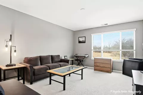 Living - 5912 Dublin Ct, Mchenry, IL 60050 photo 2 of 4