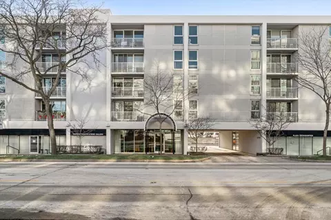 1625 Sheridan Rd #312, Wilmette, IL 60091