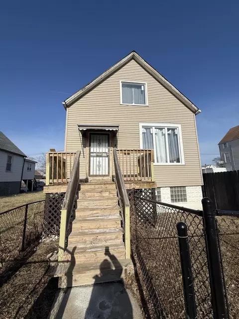 1260 W 74th St, Chicago, IL 60636
