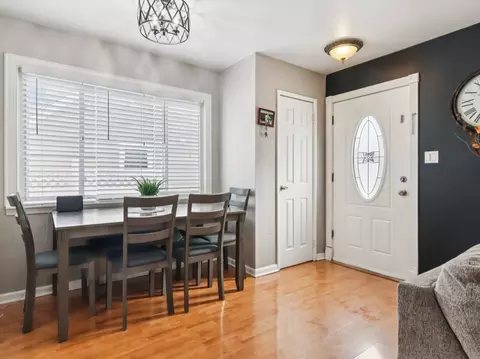Entry Way - 2124 Halsey Dr, Des Plaines, IL 60018 photo 1 of 2