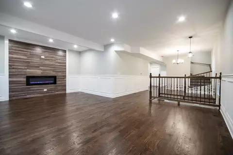 Living - 518 E 90th St, Chicago, IL 60619 photo 2 of 5