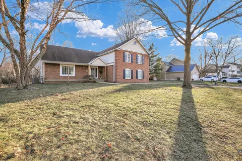 880 Stevens Creek Ln, Forsyth, IL 62535