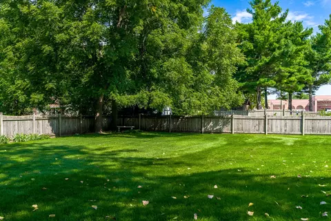 Exterior - 11748 Cedarbrook Rd, Roscoe, IL 61073 photo 10 of 15