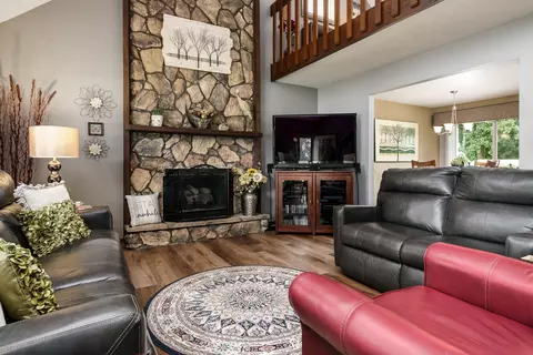 Living - 11748 Cedarbrook Rd, Roscoe, IL 61073 photo 1 of 4