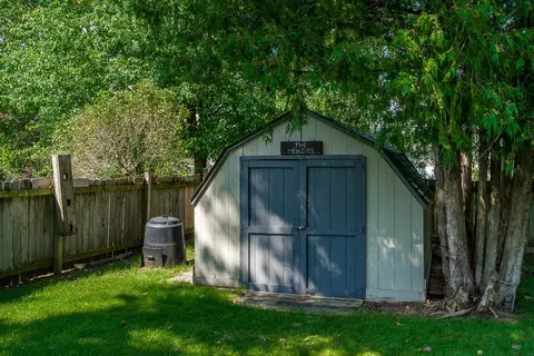 Exterior - 11748 Cedarbrook Rd, Roscoe, IL 61073 photo 9 of 15