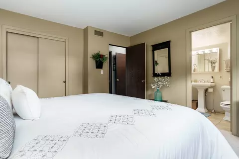 Bedroom - 11748 Cedarbrook Rd, Roscoe, IL 61073 photo 3 of 7