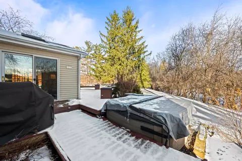 Exterior - 5187 Chambers Dr, Hoffman Estates, IL 60010 photo 11 of 13