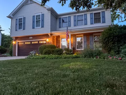 Exterior - 5187 Chambers Dr, Hoffman Estates, IL 60010 photo 13 of 13