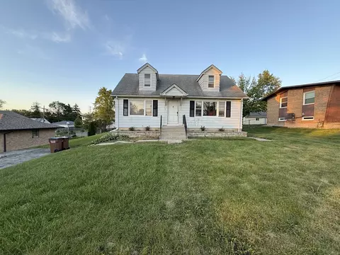 106 Kazwell St, Willow Springs, IL 60480