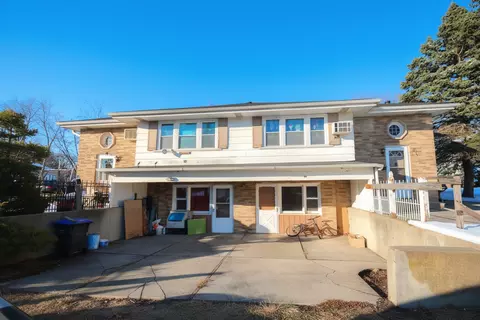 45 N Mcaree Rd, Waukegan, IL 60085